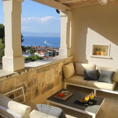 Villa Aries Supetar Ngoại thất bức ảnh